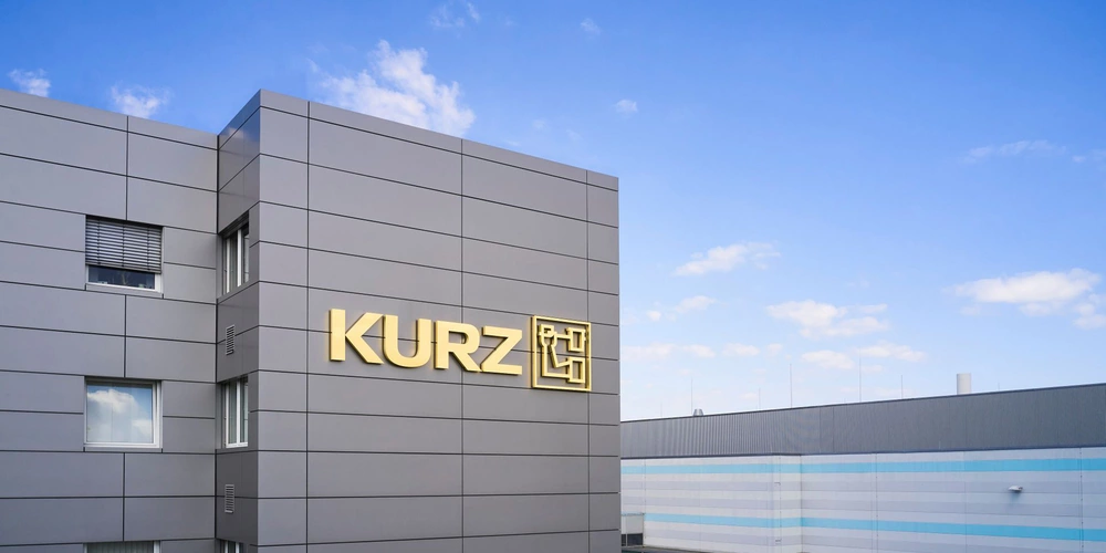 Finishing with precision - LEONHARD KURZ for design & function